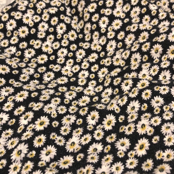 XS Daisy Tank Top, Garage - Picture 5 of 5